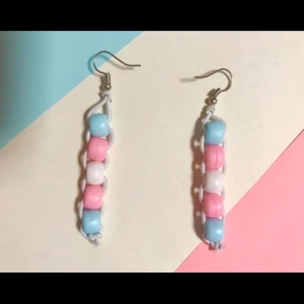 trans flag earrings! 🏳️‍⚧️